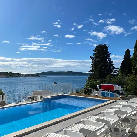 Juric * Brodarica (Sibenik-Knin)