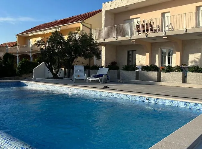 Juric Brodarica (Sibenik-Knin)