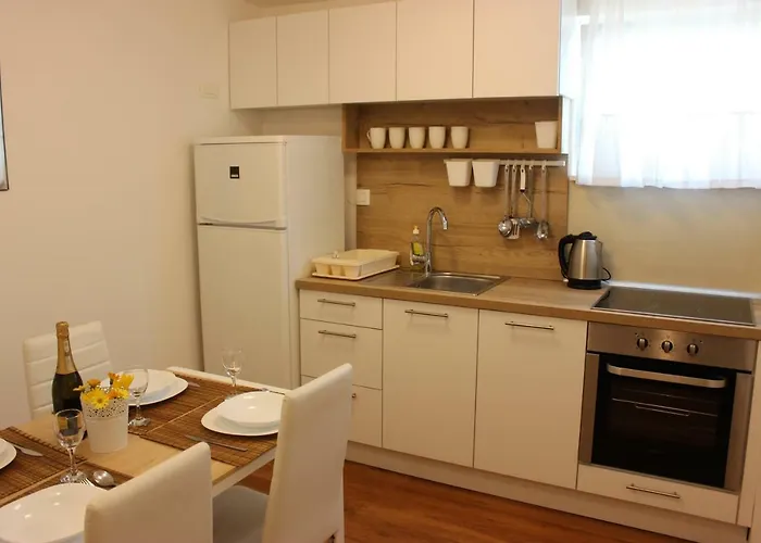 Apartment Juric Brodarica (Sibenik-Knin)