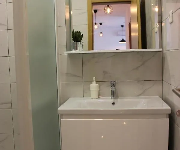 Juric Brodarica (Sibenik-Knin)